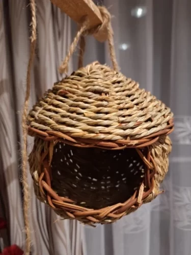 Hand-Woven Grass Bird Nest - Small Parrot & Canary Outdoor Hanging Hut photo review