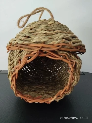 Hand-Woven Grass Bird Nest - Small Parrot & Canary Outdoor Hanging Hut photo review