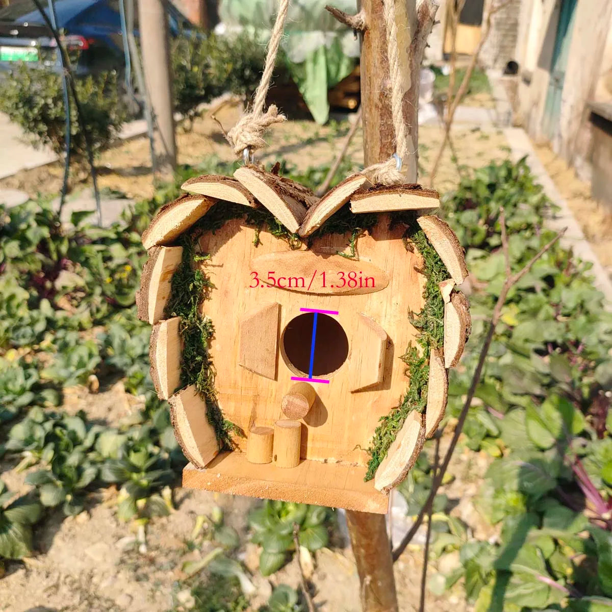 Heart-Shaped Wooden Bird Nest - Outdoor Hanging Bird House with Pole